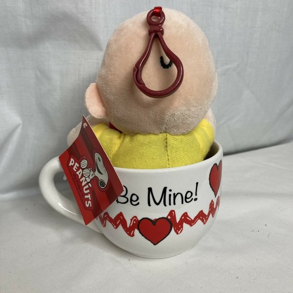Peanuts Plush Charlie Brown Mug Be My Valentine - Picture 3 of 9